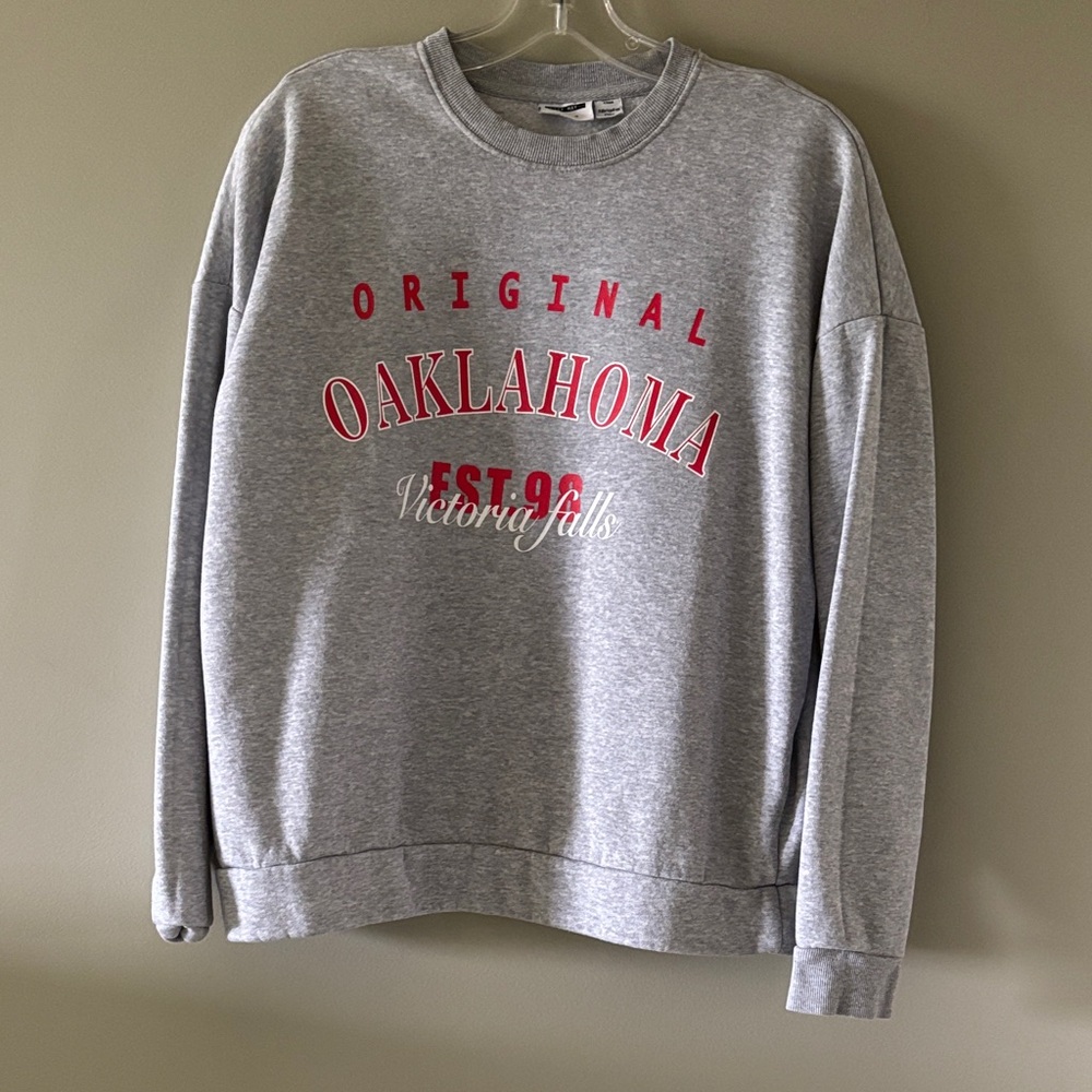 Noisy may Gray Crewneck Sweater with Red Print